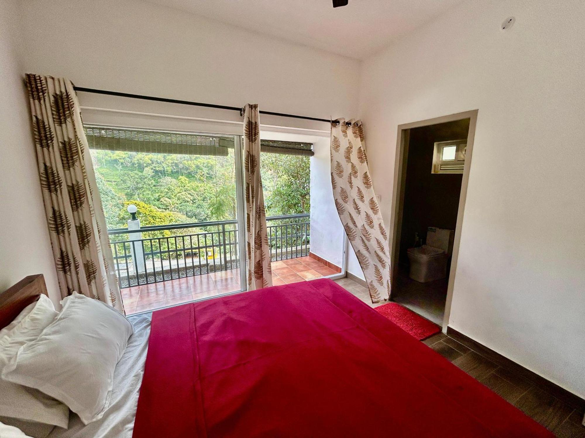 Misty Heights Peermade - Private Mountain Villa Retreat Vandiperiyār 외부 사진
