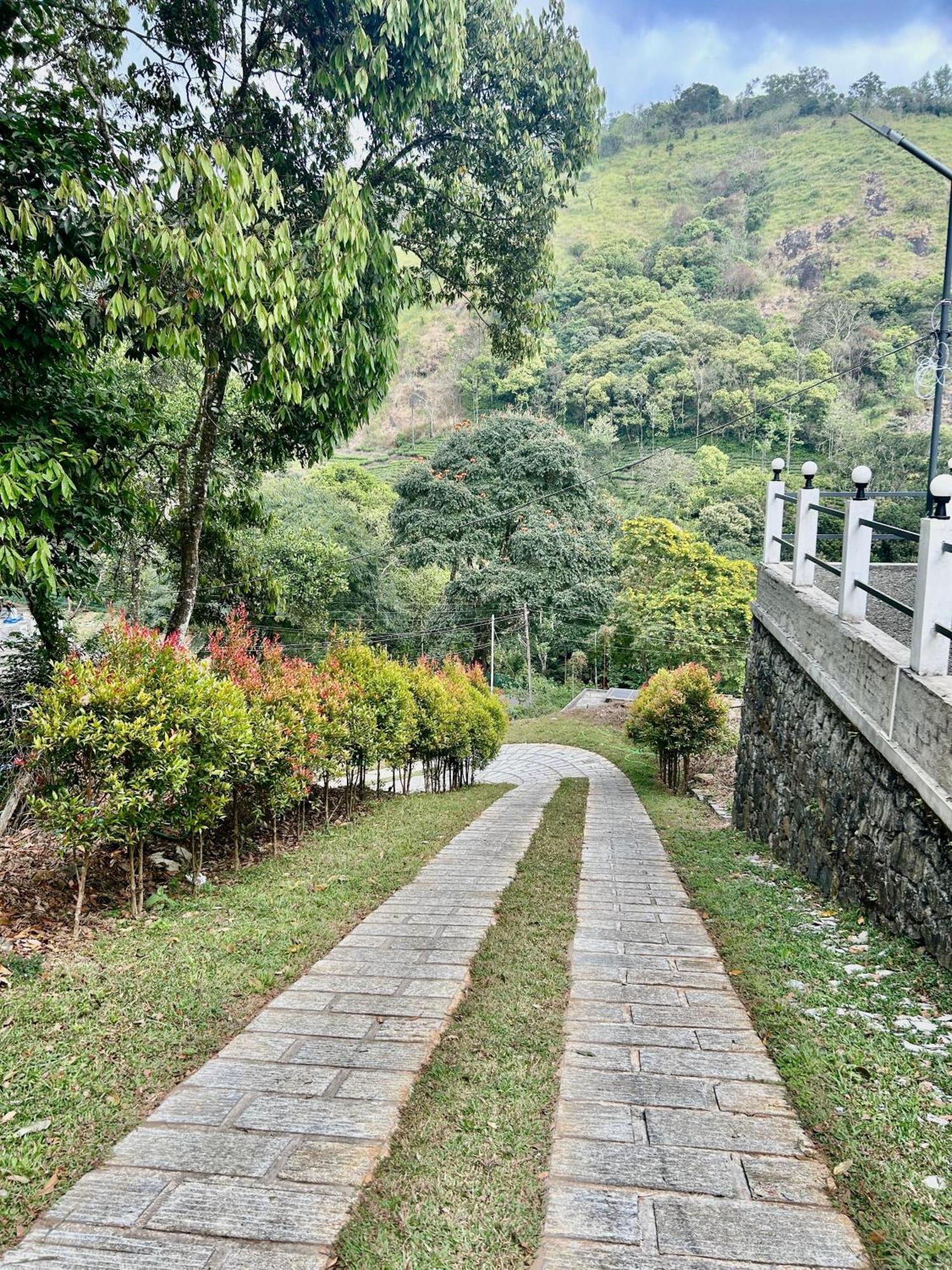 Misty Heights Peermade - Private Mountain Villa Retreat Vandiperiyār 외부 사진